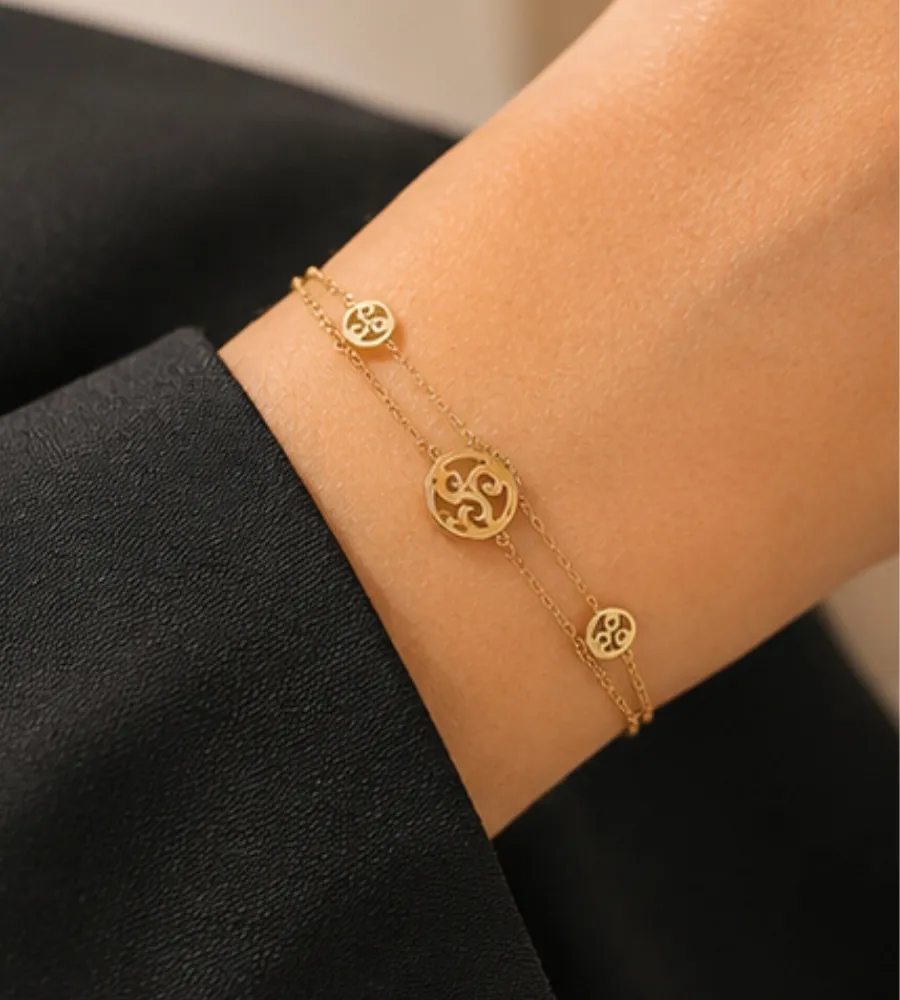 WOMAN GOLD PULSERA — Minimalista y elegante